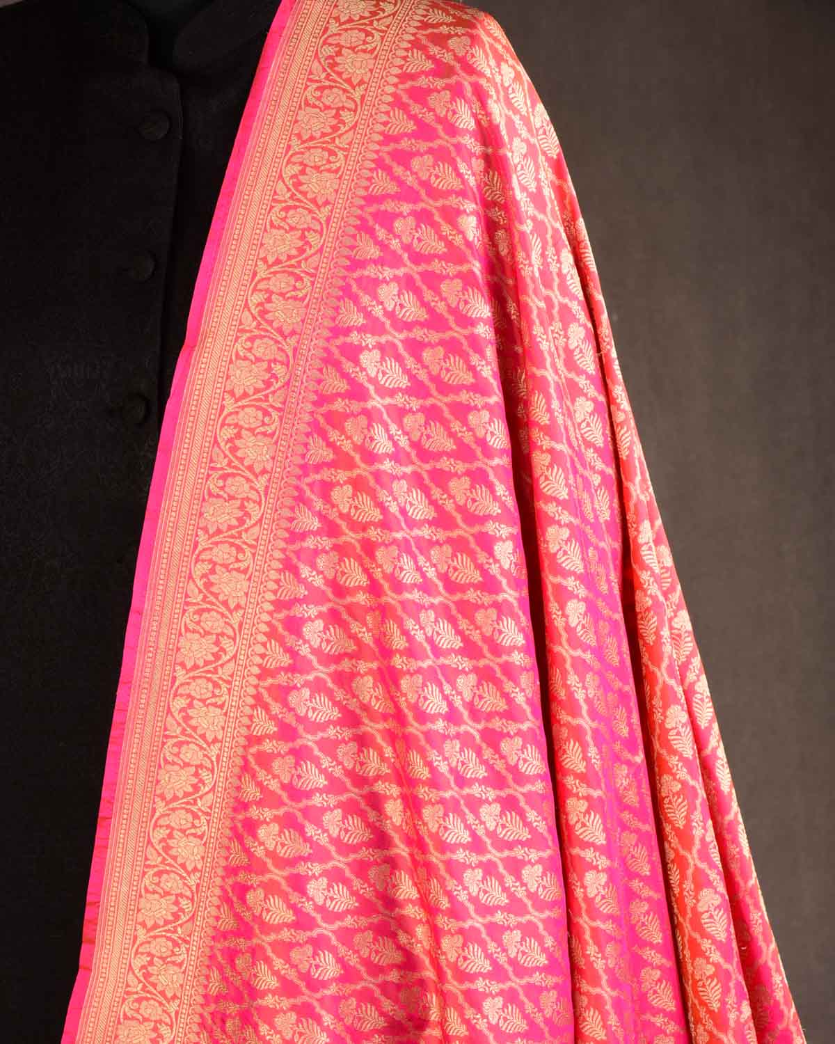 Shot Peach Banarasi Gold Zari Jangla Cutwork Brocade Handwoven Katan Silk Dupatta with Koniya Buta-HolyWeaves