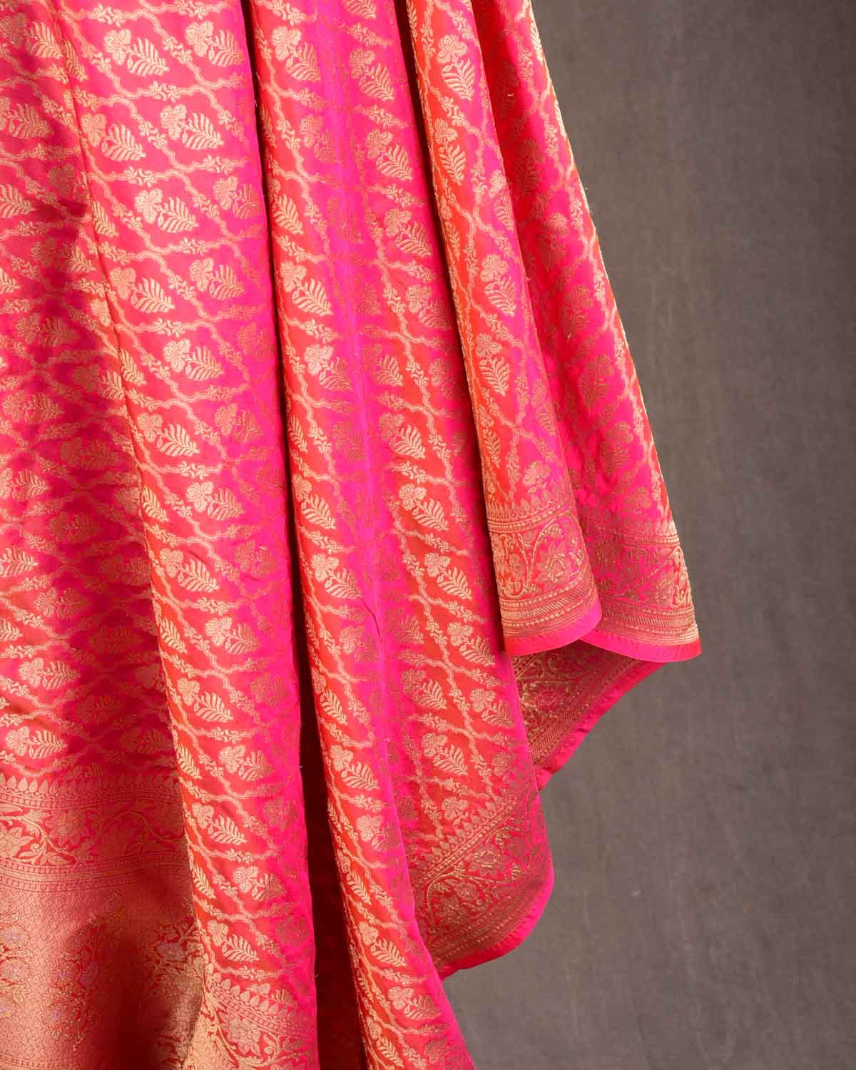 Shot Peach Banarasi Gold Zari Jangla Cutwork Brocade Handwoven Katan Silk Dupatta with Koniya Buta-HolyWeaves