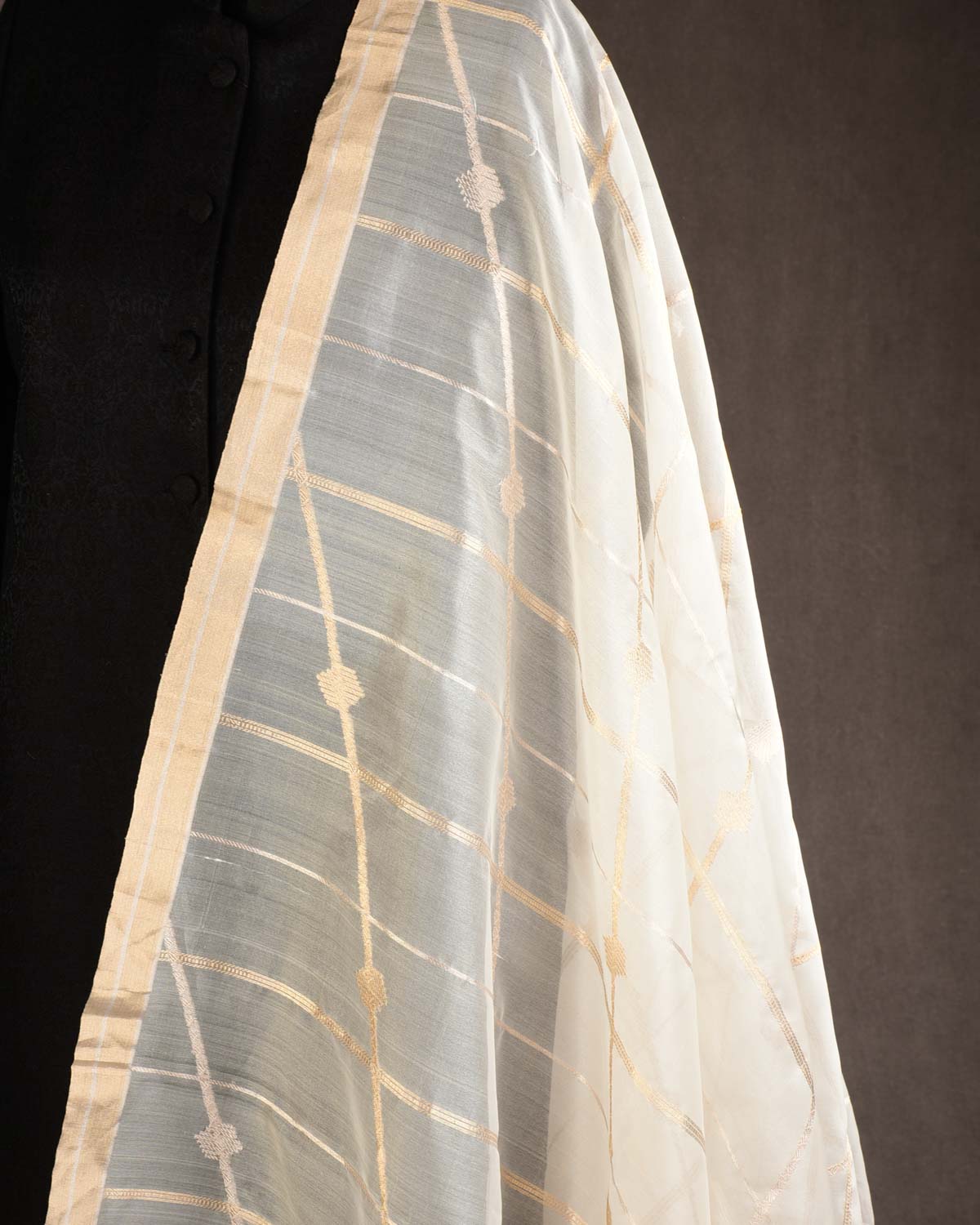 White Banarasi Gold & Silver Zari Diagonal Stripes Kadhuan Brocade Handwoven Kora Silk Dupatta-HolyWeaves