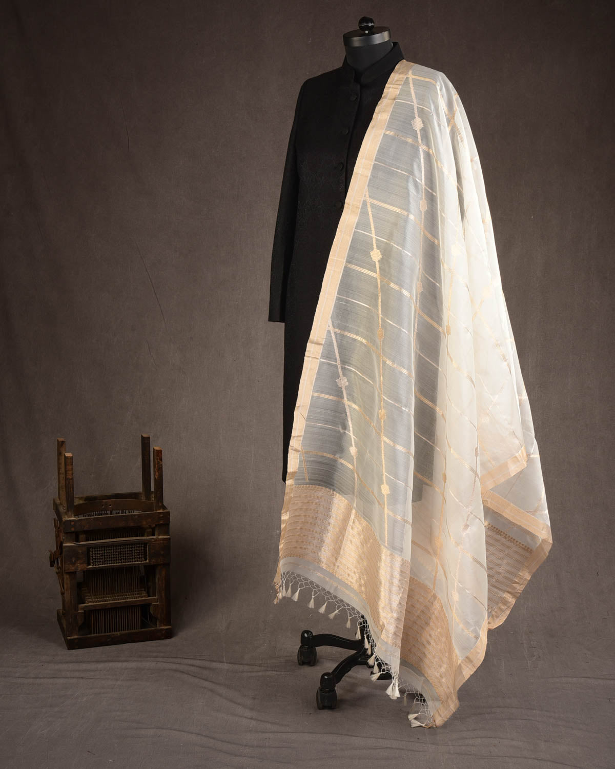 White Banarasi Gold & Silver Zari Diagonal Stripes Kadhuan Brocade Handwoven Kora Silk Dupatta-HolyWeaves