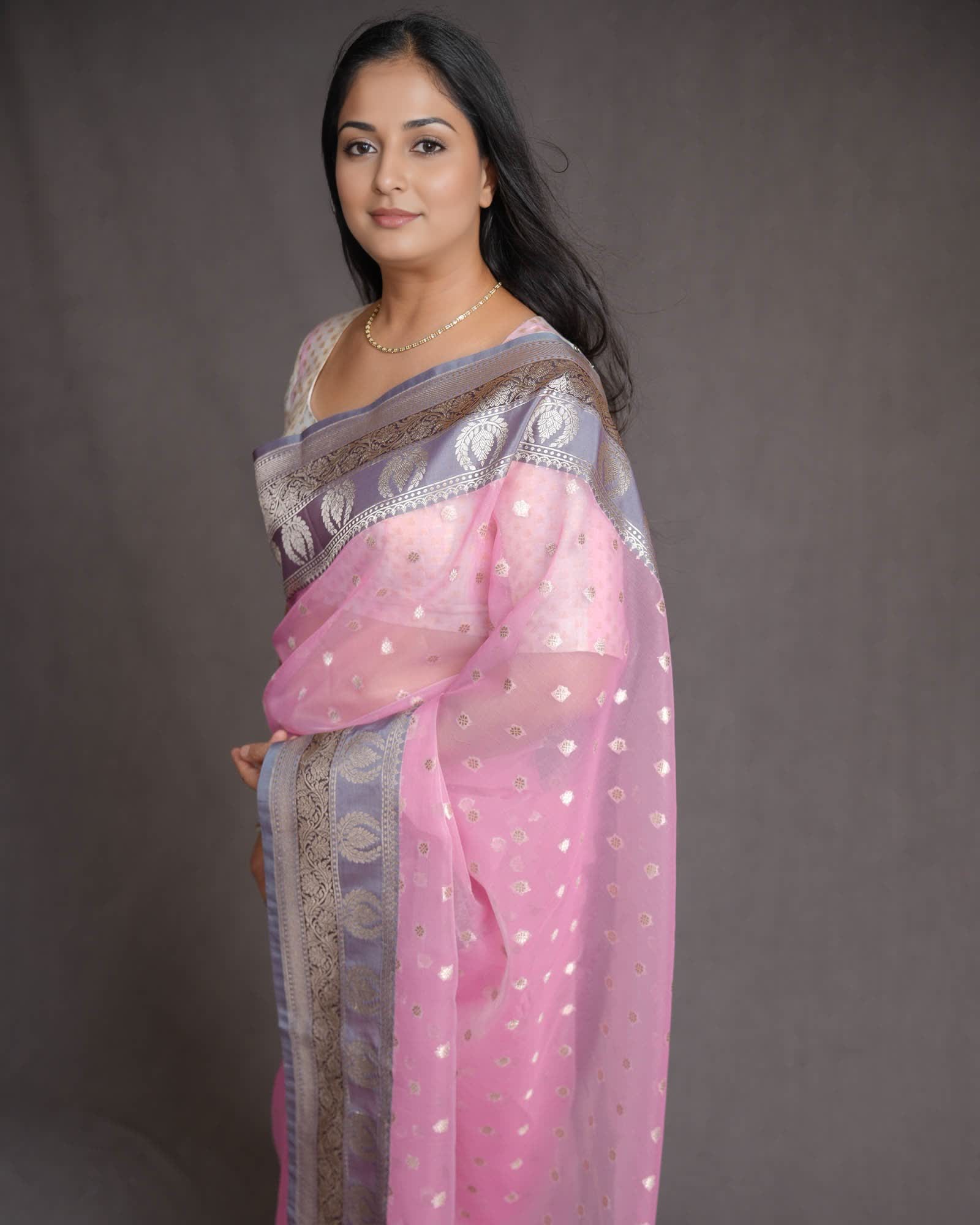 Pink Banarasi Gold Zari Buti Cutwork Brocade Woven Art Kora Silk Saree with Contrast Grey Border Pallu-HolyWeaves