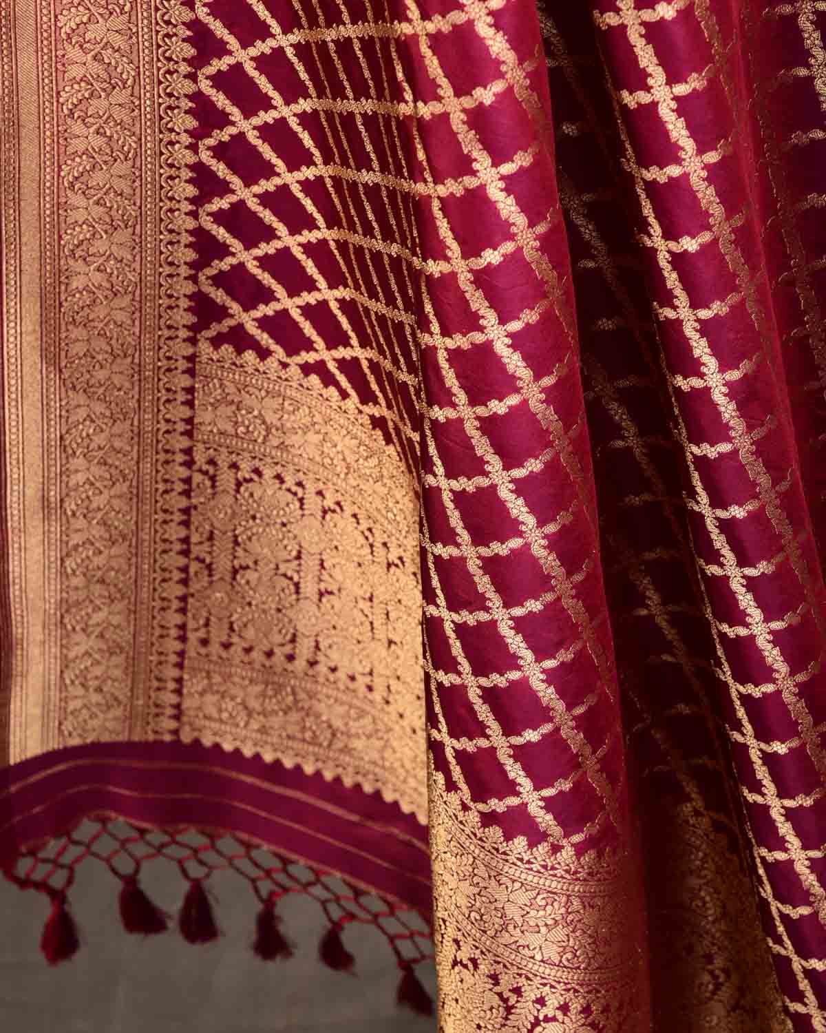 Maroon Banarasi Gold Zari Grids Cutwork Brocade Handwoven Katan Silk Dupatta-HolyWeaves