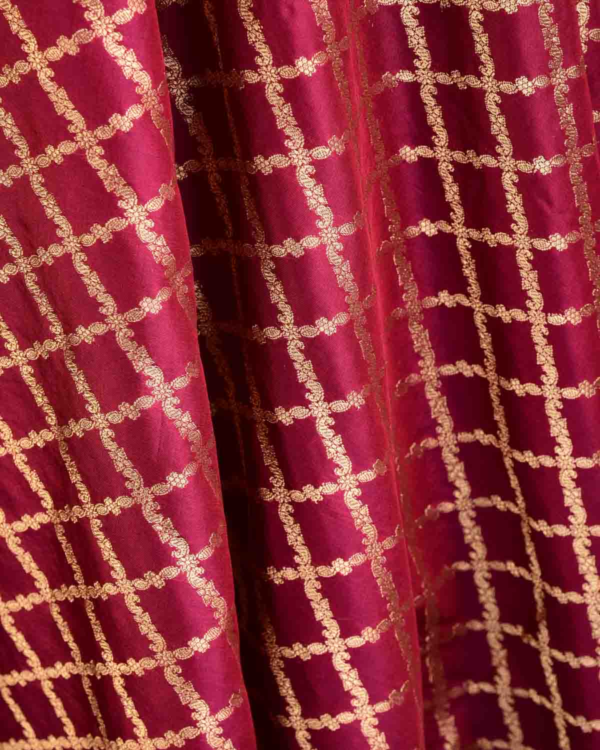 Maroon Banarasi Gold Zari Grids Cutwork Brocade Handwoven Katan Silk Dupatta-HolyWeaves