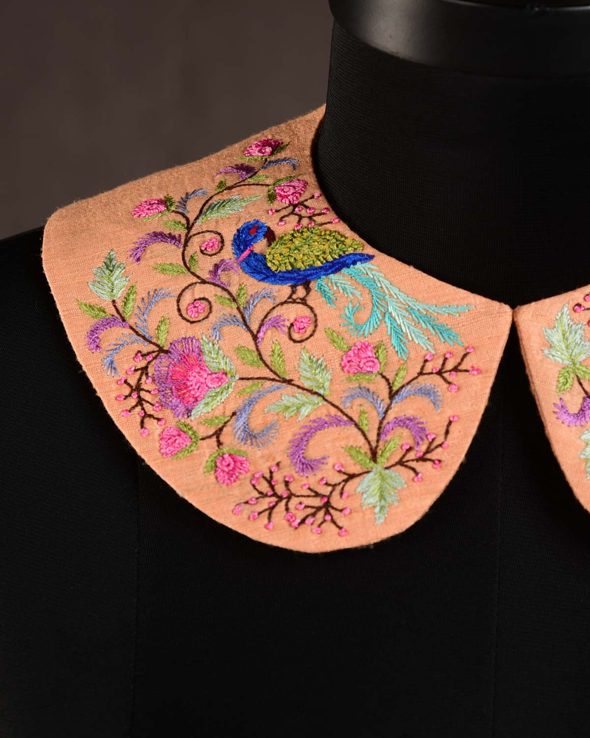 Peach Peacocks & Flowers Hand-embroidered Raw Silk Detachable Peter Pan Collar-HolyWeaves