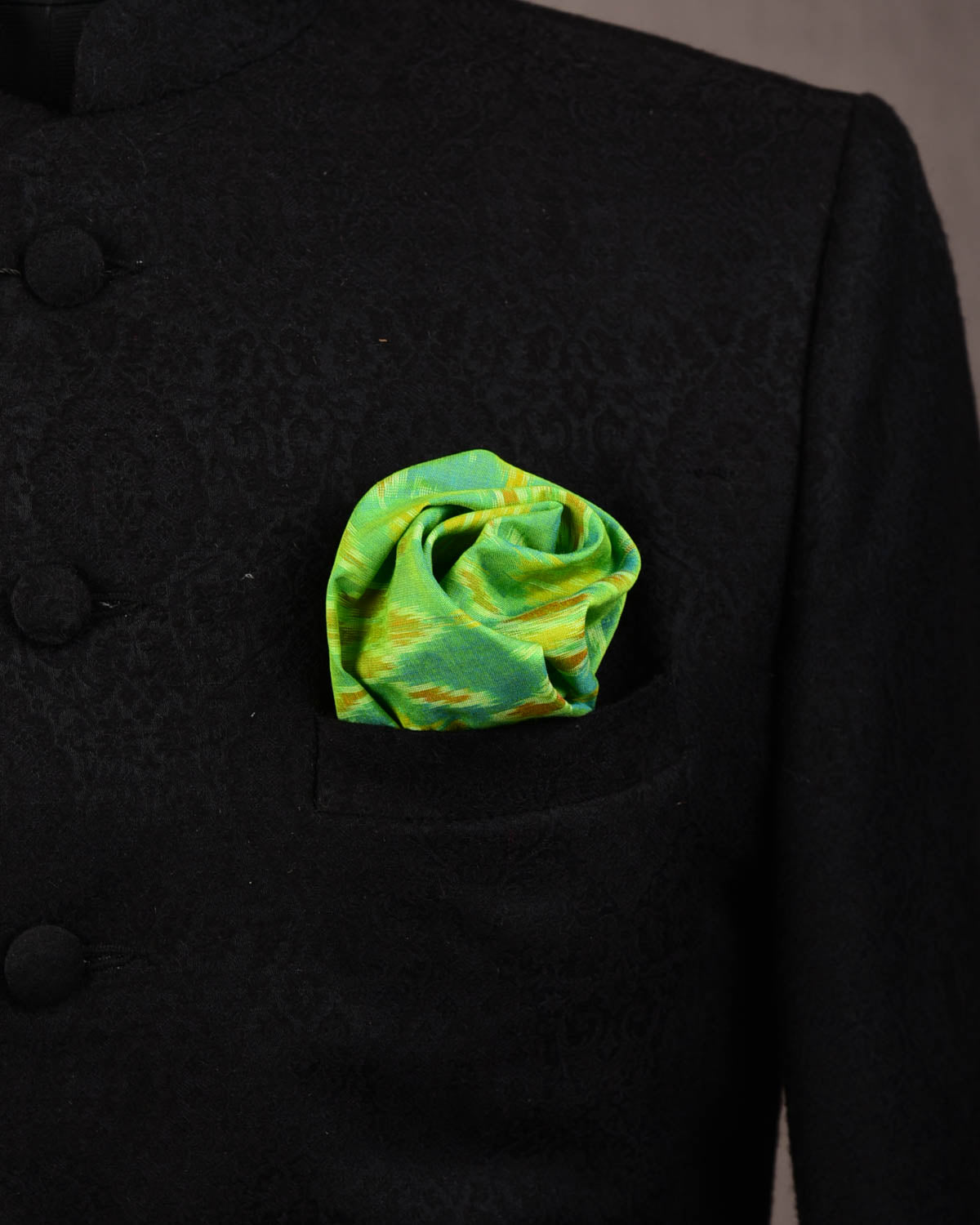 Green Banarasi Ikat Handwoven Cotton Pocket Square-HolyWeaves