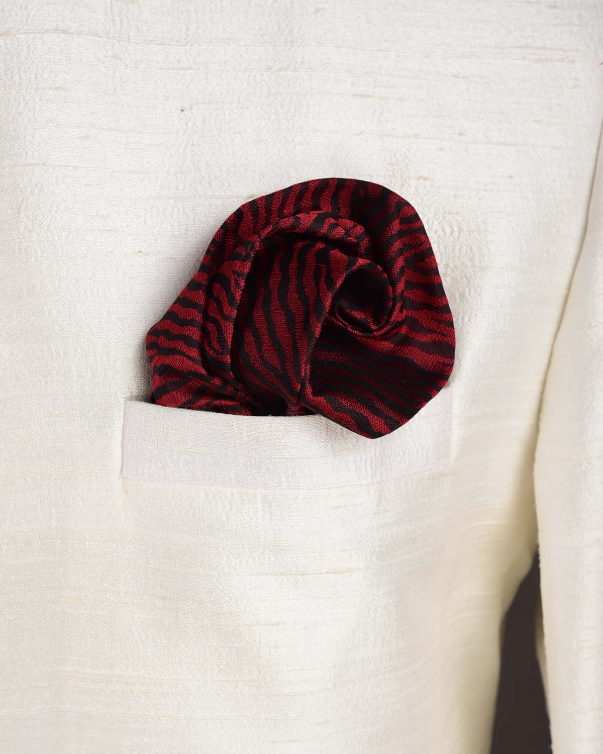 Maroon Zebra Stripes Tanchoi Handwoven Silk Pocket Square for Men-HolyWeaves