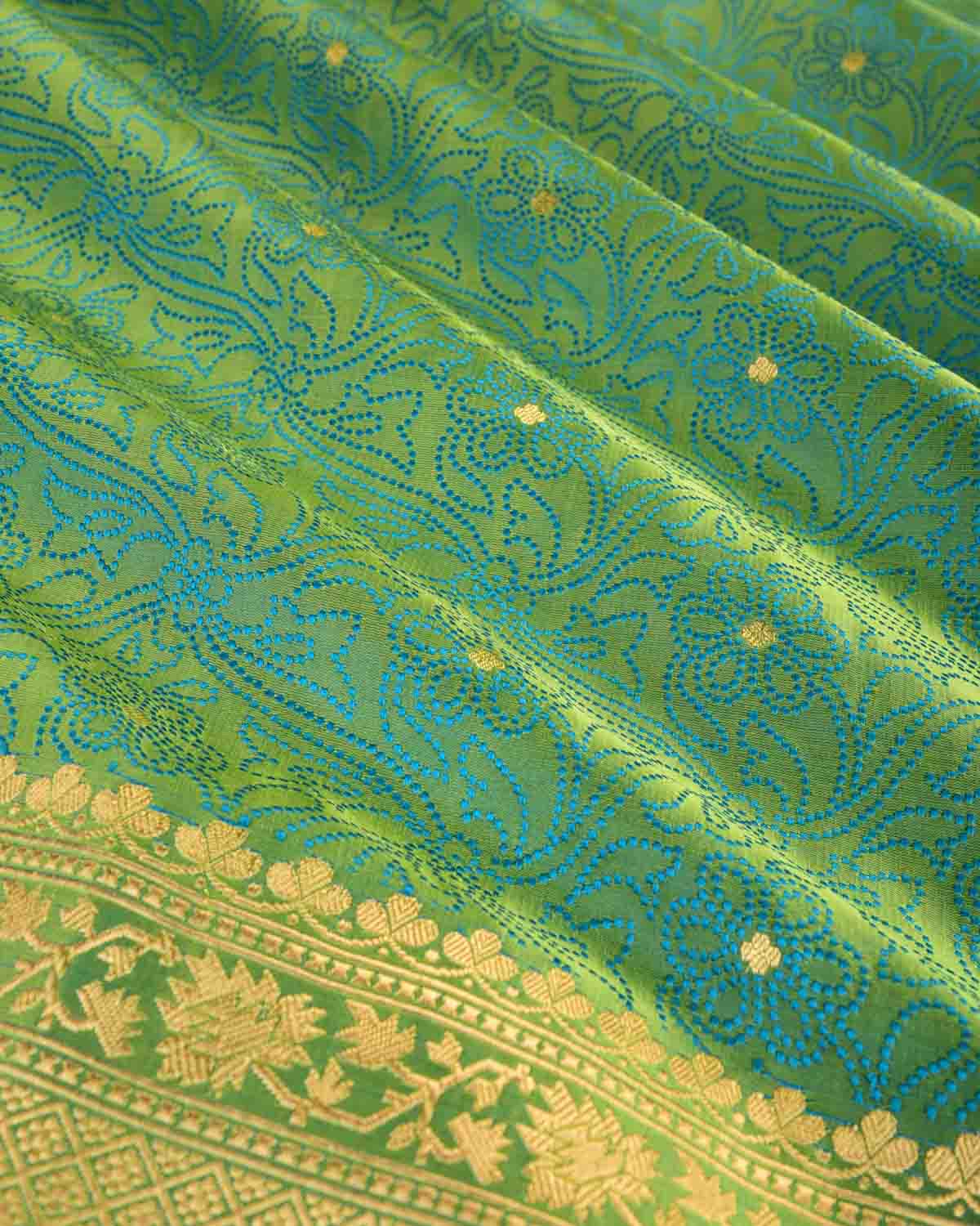 Shot Green Dotted Jaal Satin Tanchoi Brocade Handwoven Katan Silk Banarasi Saree with Gold Zari Accents-HolyWeaves