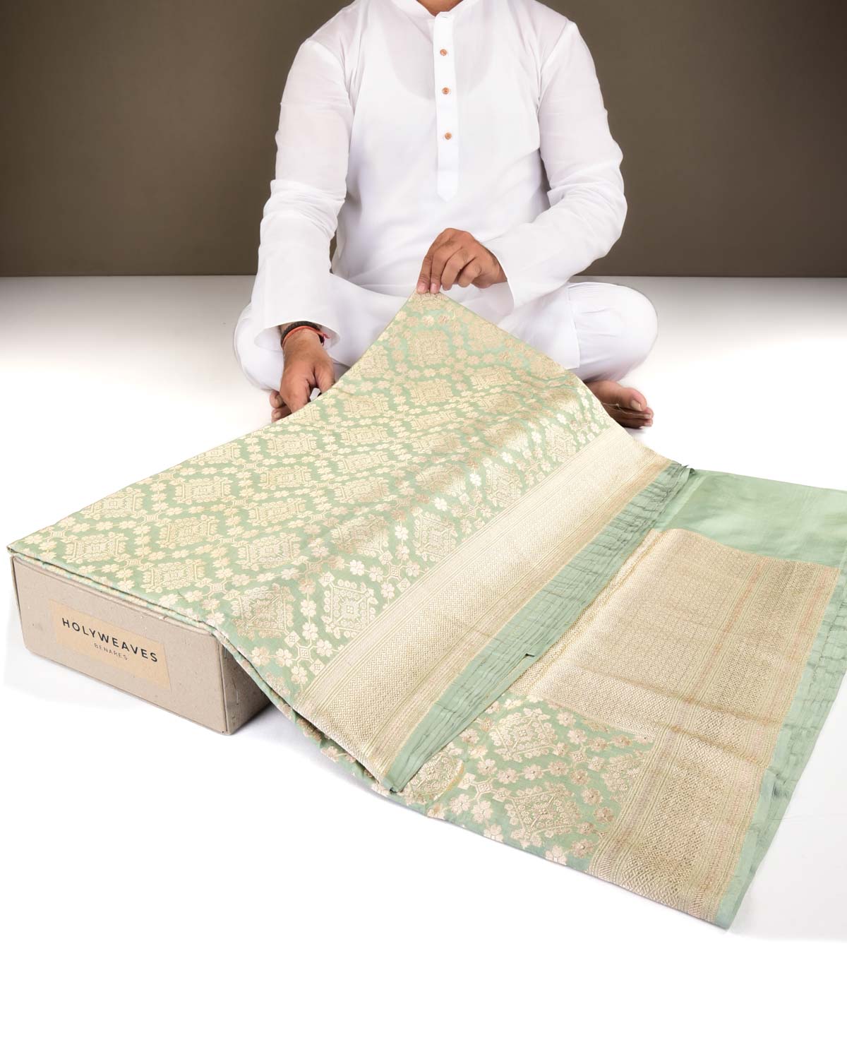 Aqua Marine Banarasi Gold Zari Jaal Cutwork Brocade Handwoven Katan Silk Saree-HolyWeaves