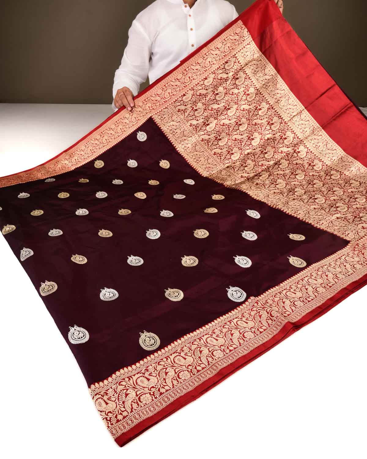 Mahogany Banarasi Peacock Ring Kadhuan Brocade Handwoven Katan Silk Saree-HolyWeaves