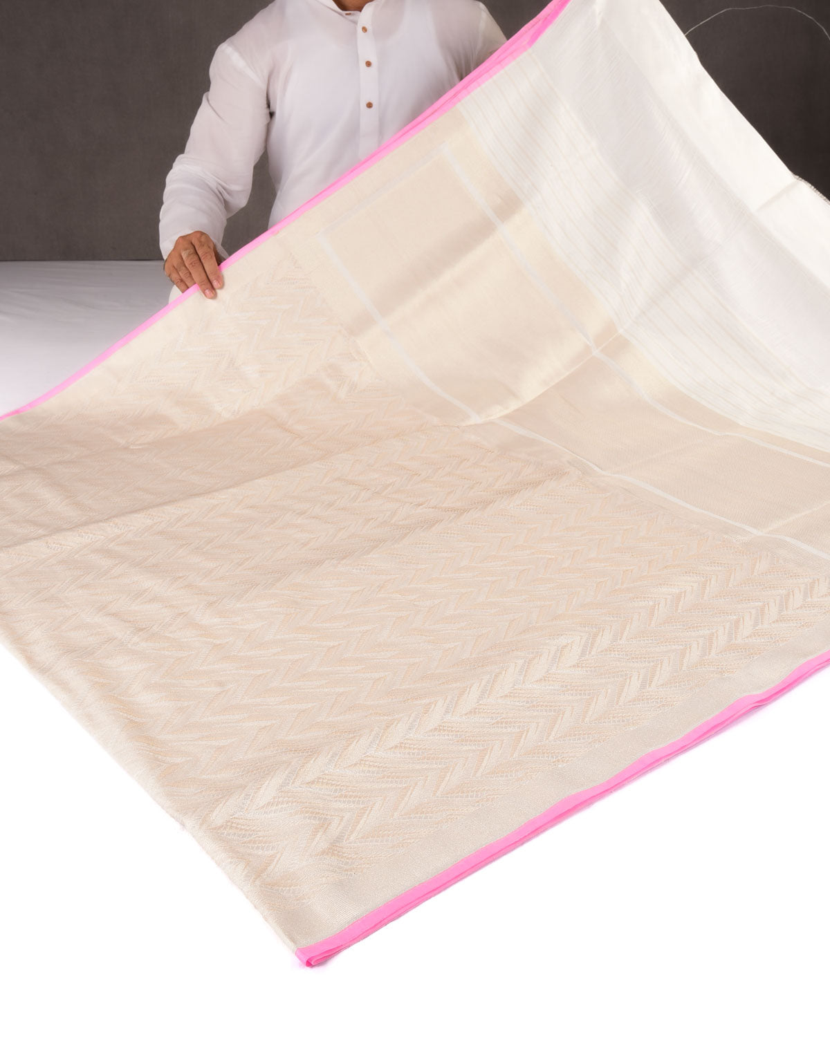 White Banarasi Gold & Silver Zari Alfi Chevron Brocade Handwoven Katan Silk Saree with Pink Selvage-HolyWeaves