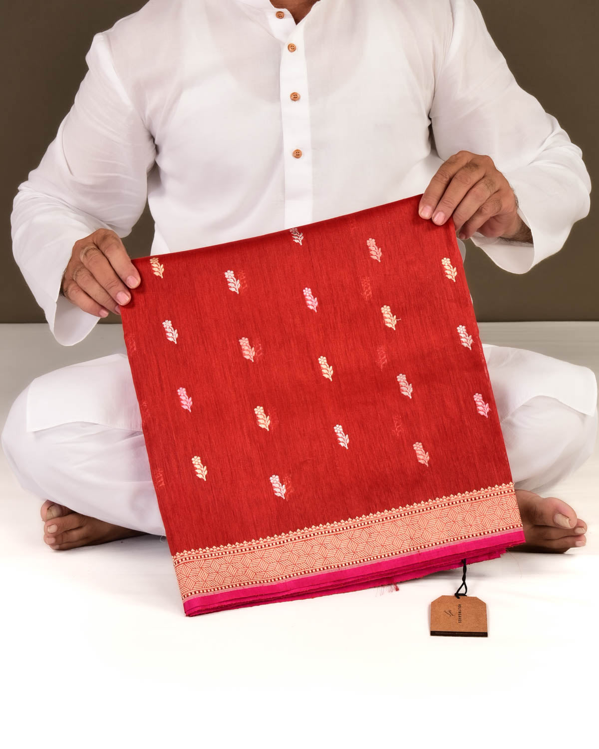 Red Banarasi Colored Zari Buti Kadhuan Brocade Handwoven Linen Silk Saree-HolyWeaves