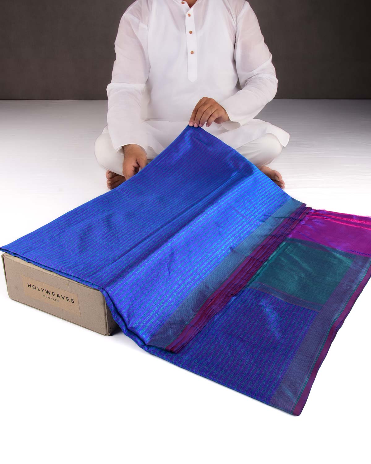 Shot Pink Blue Banarasi Green Resham Geeta Shlok 2.47 Brocade Handwoven Katan Silk Saree-HolyWeaves