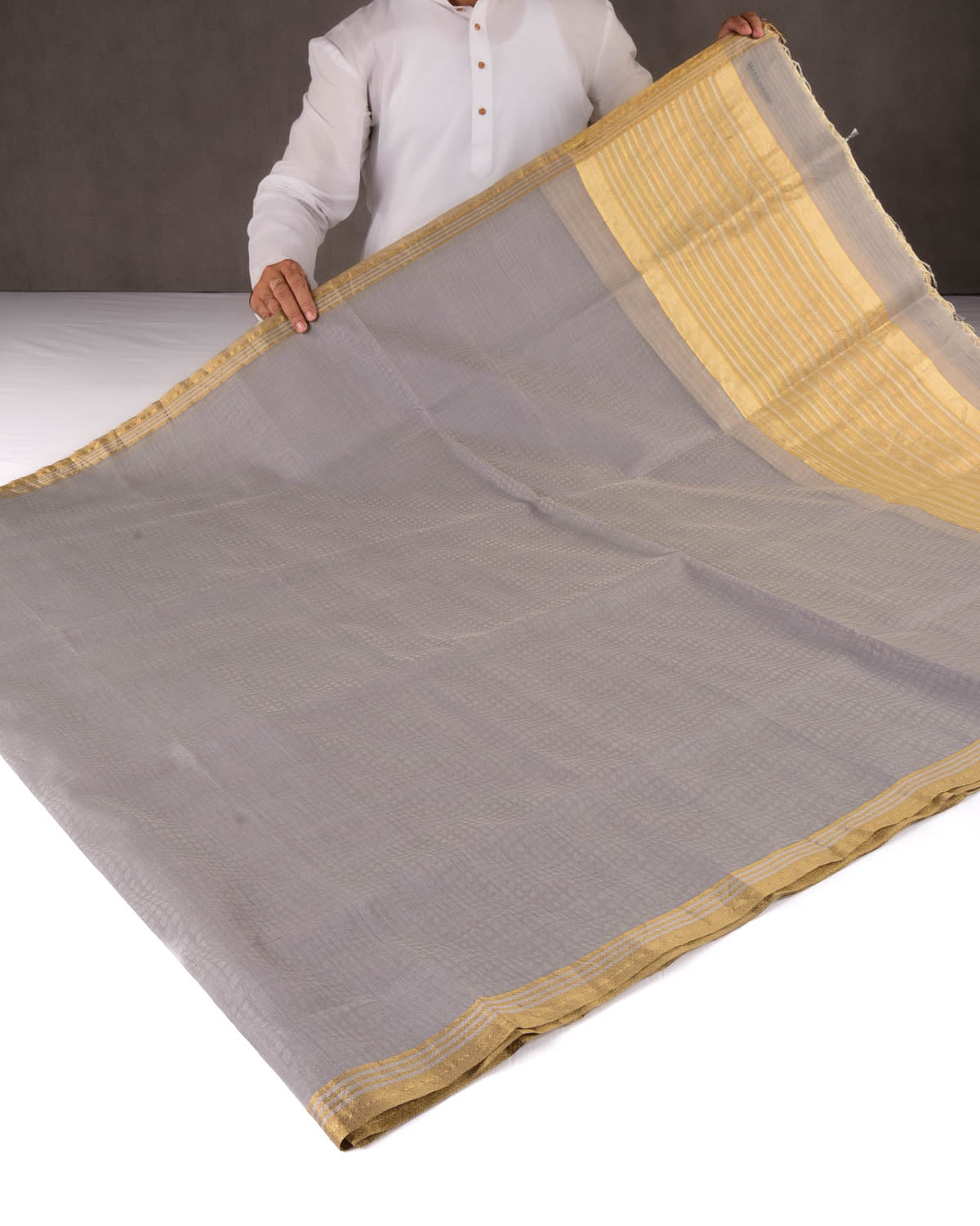 Gray Banarasi Watermark Geometric Tanchoi Woven Kora Silk Saree with Gold & Silver Zari Border Pallu-HolyWeaves