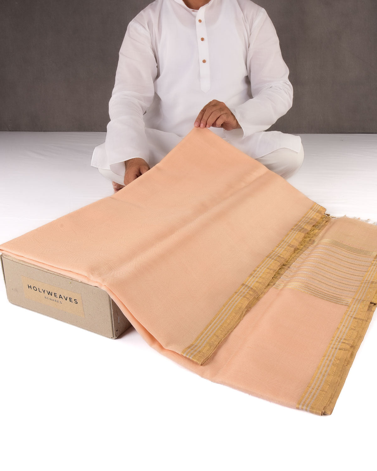 Peach Watermark Illusion Tanchoi Banarasi Kora Silk Saree with Zari Border Pallu-HolyWeaves