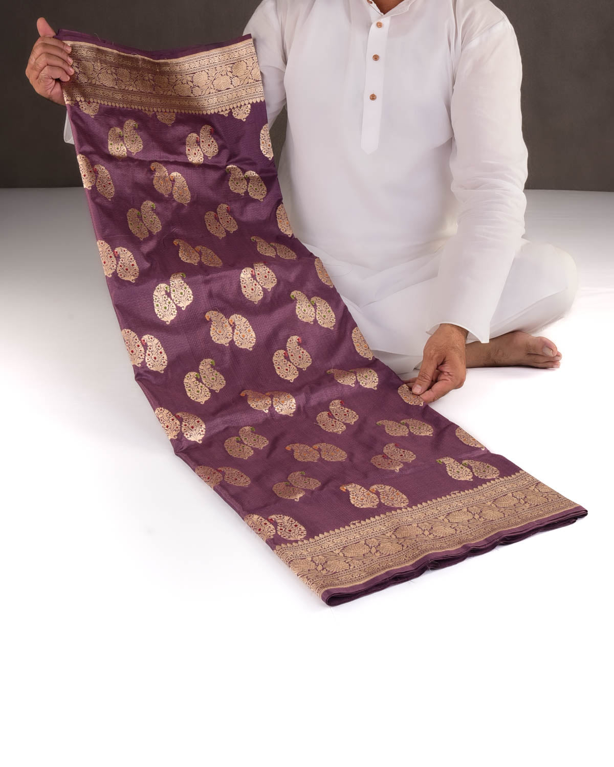 French Lilac Banarasi Gold Zari Duet Meenekari Paisleys Tanchoi Brocade Handwoven Katan Silk Saree-HolyWeaves