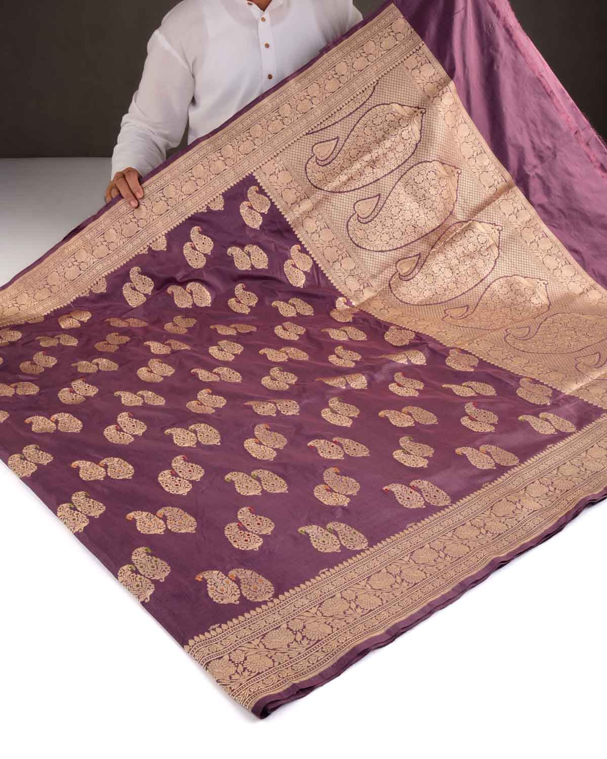 French Lilac Banarasi Gold Zari Duet Meenekari Paisleys Tanchoi Brocade Handwoven Katan Silk Saree-HolyWeaves