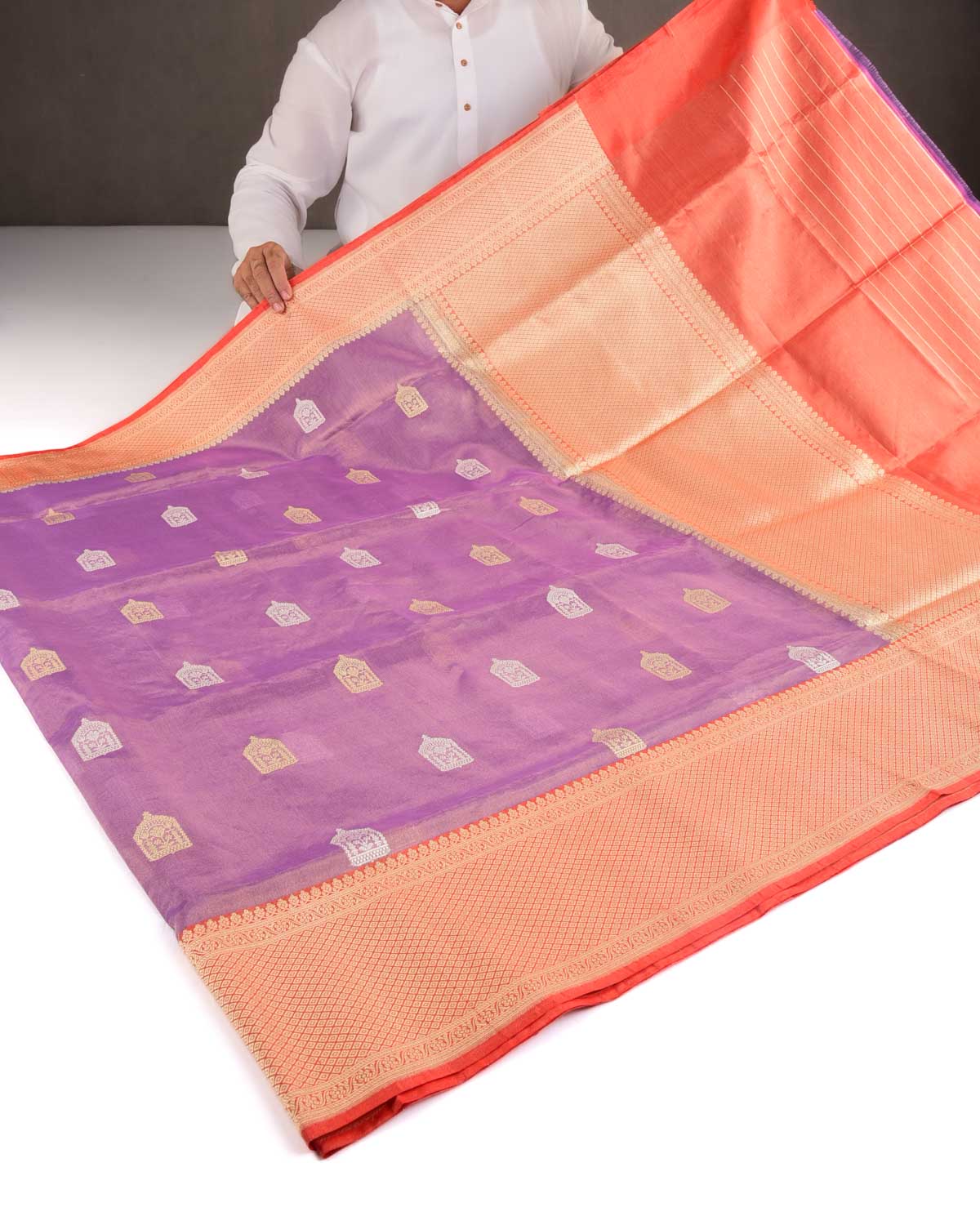 Metallic Mauve Metallic Gold & Silver Zari Buti Kadhuan Brocade Handwoven Kora Tissue Banarasi Saree-HolyWeaves