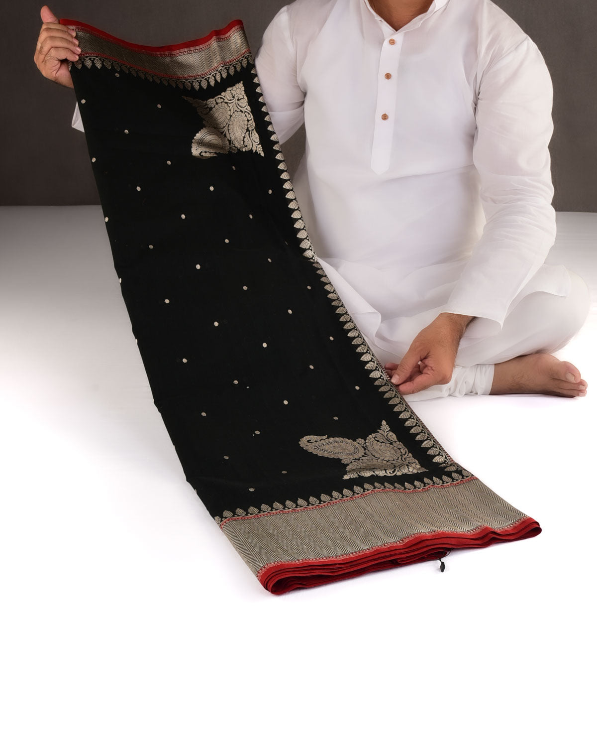 Black Krishnambari Gold & Silver Zari Buti Kadhuan Brocade Handwoven Cotton Banarasi Saree with Koniya Buta-HolyWeaves