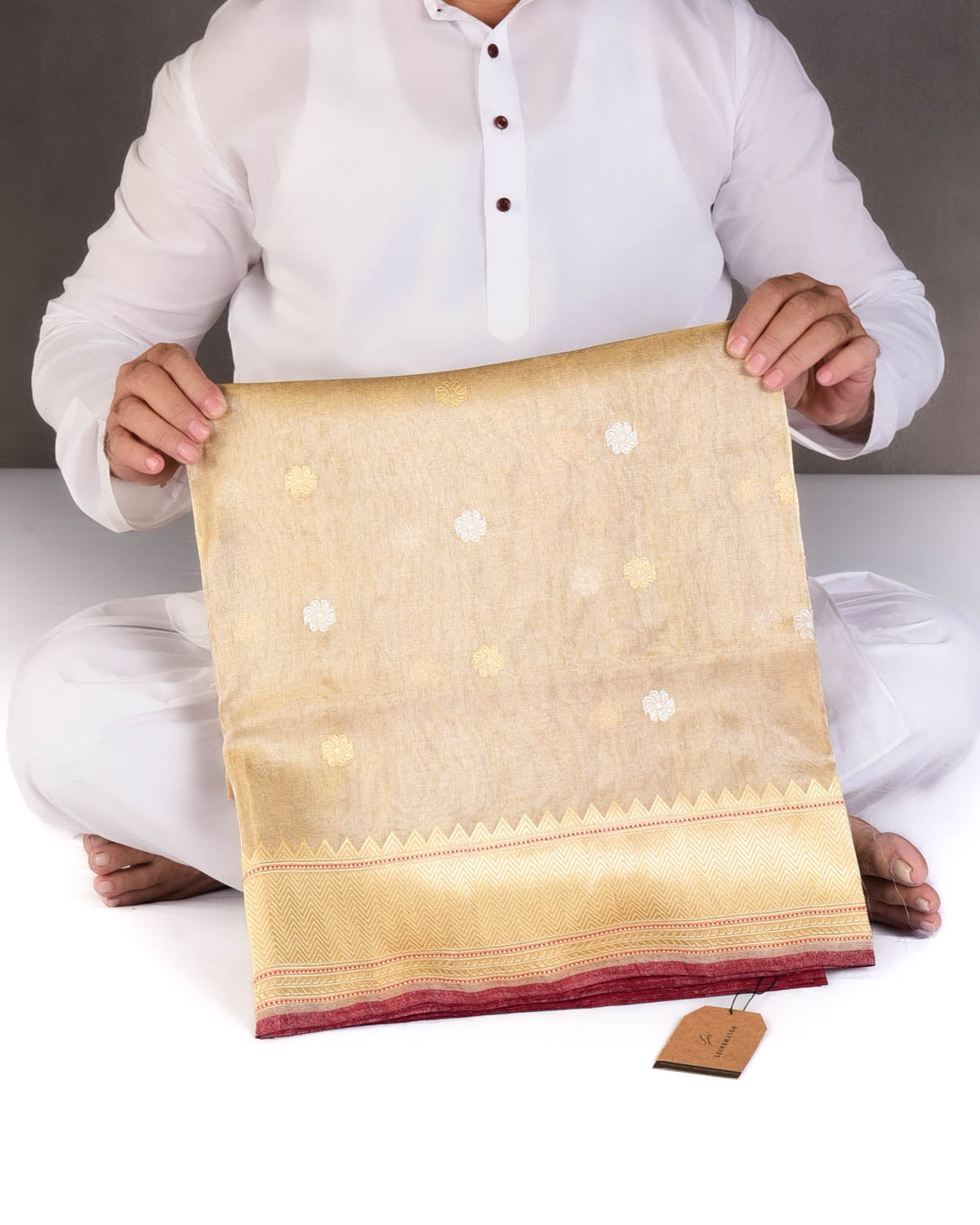 Metallic Gold Gold & Silver Zari Buti Kadhuan Brocade Handwoven Tissue Banarasi Saree-HolyWeaves