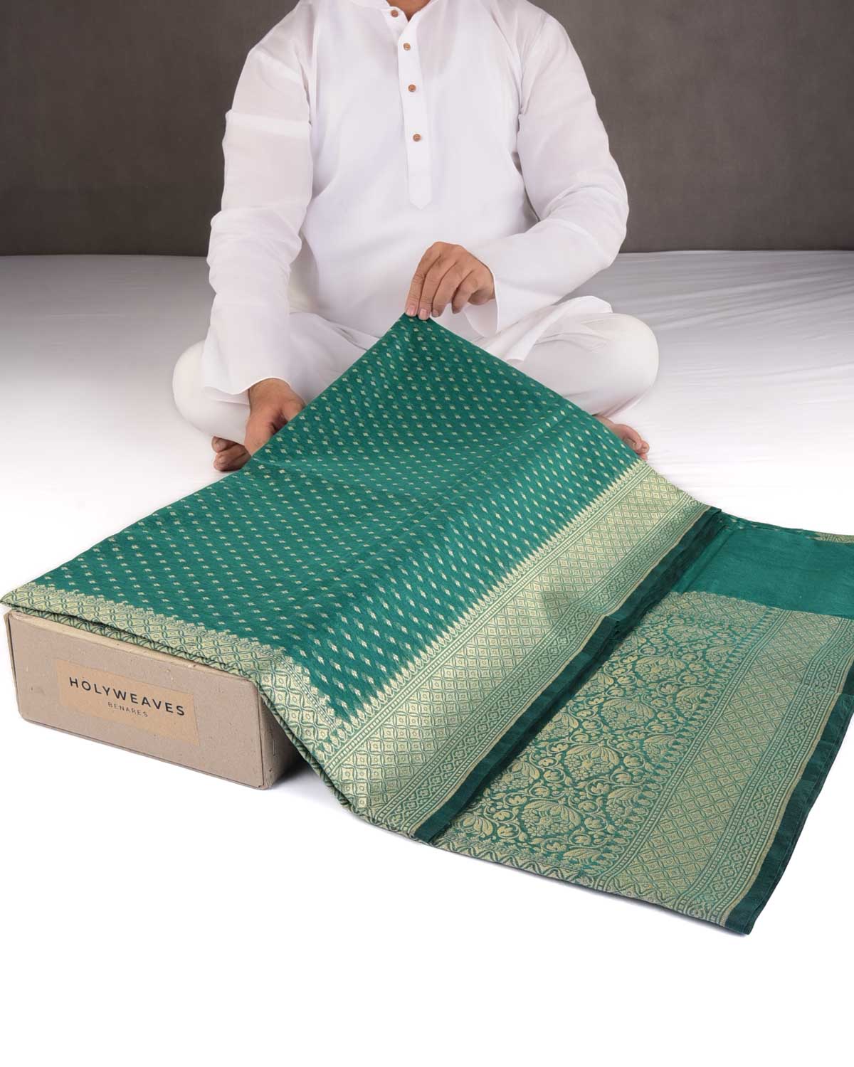 Bottle Green Gold Zari Leaf Buti Cutwork Brocade Woven Art Cotton Silk Banarasi Saree-HolyWeaves