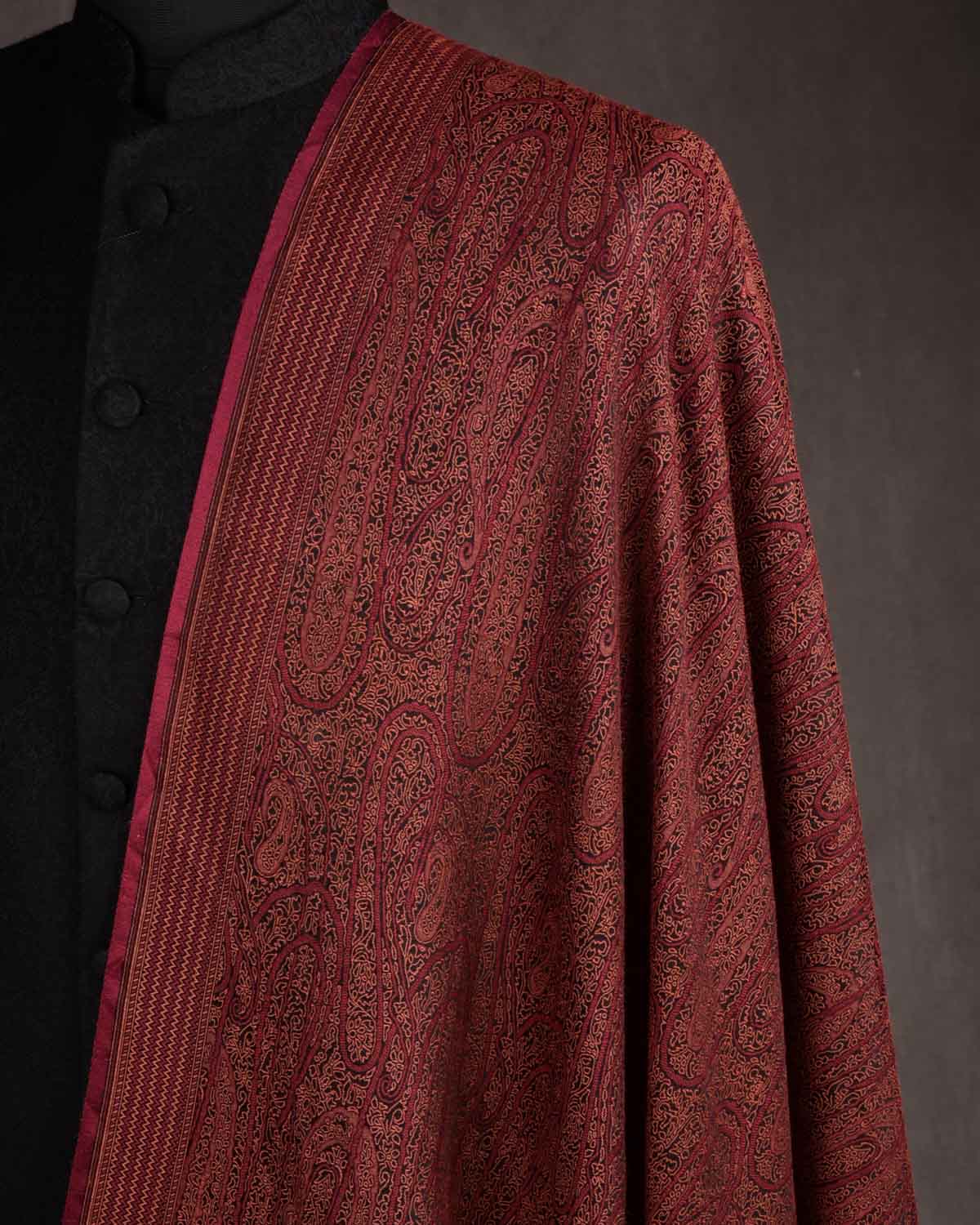 Rusty Maroon Paisley Satin Tanchoi Handwoven Silk Wool Banarasi Shawl-HolyWeaves