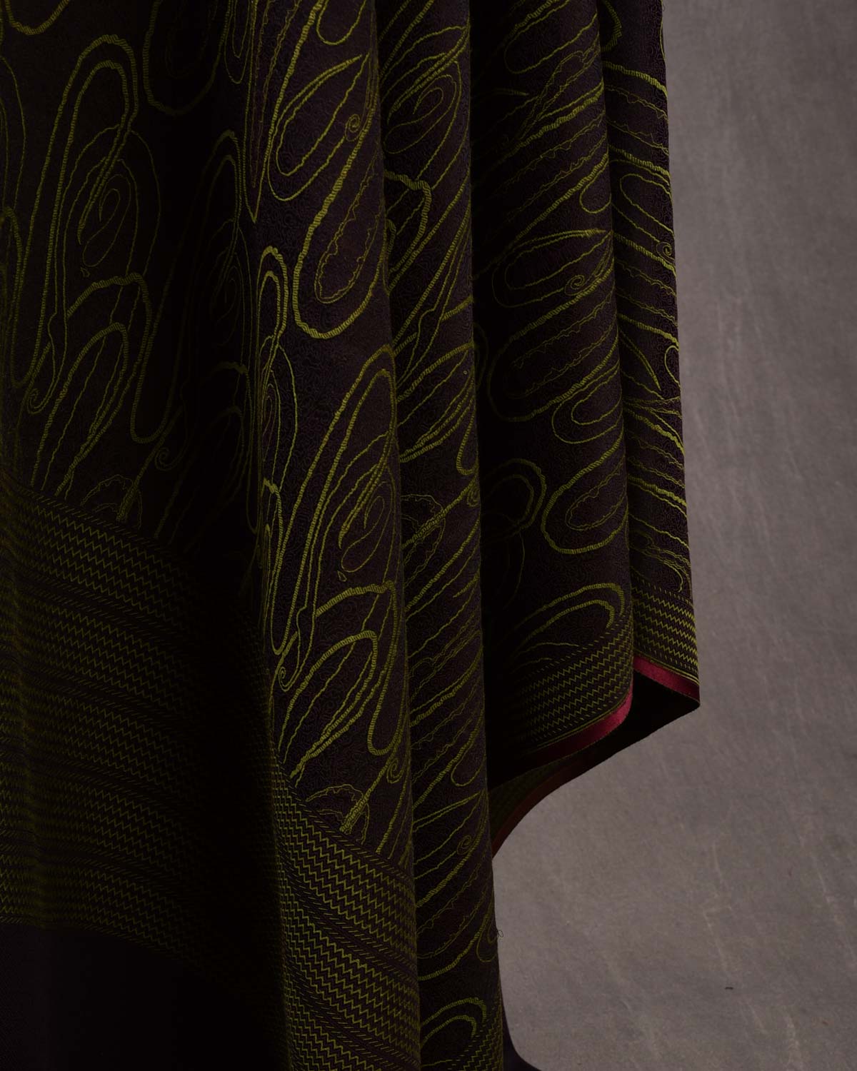 Olive Brown Paisley Satin Tanchoi Handwoven Silk Wool Banarasi Shawl-HolyWeaves