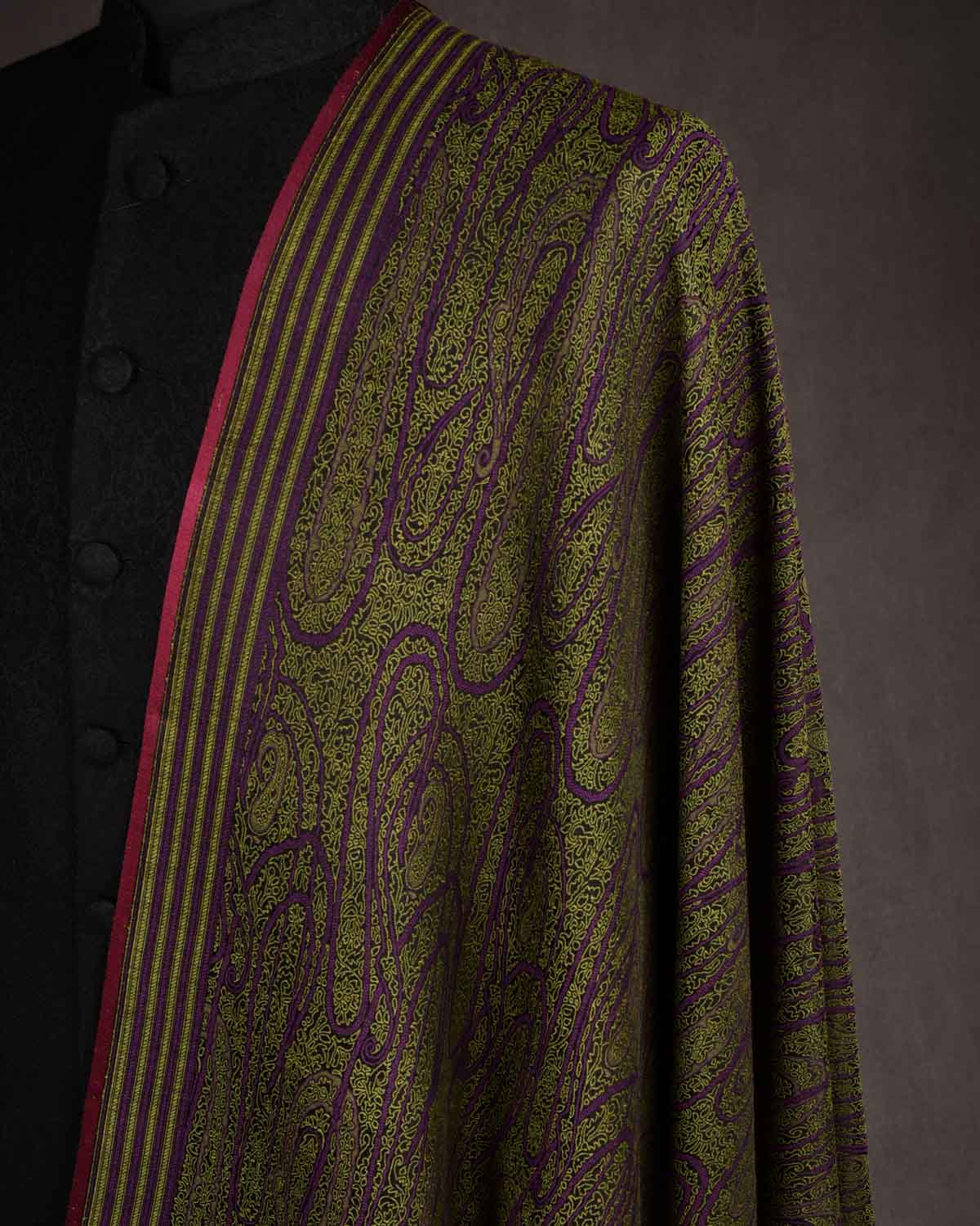 Purple Green Paisley Satin Tanchoi Handwoven Silk Wool Banarasi Shawl-HolyWeaves