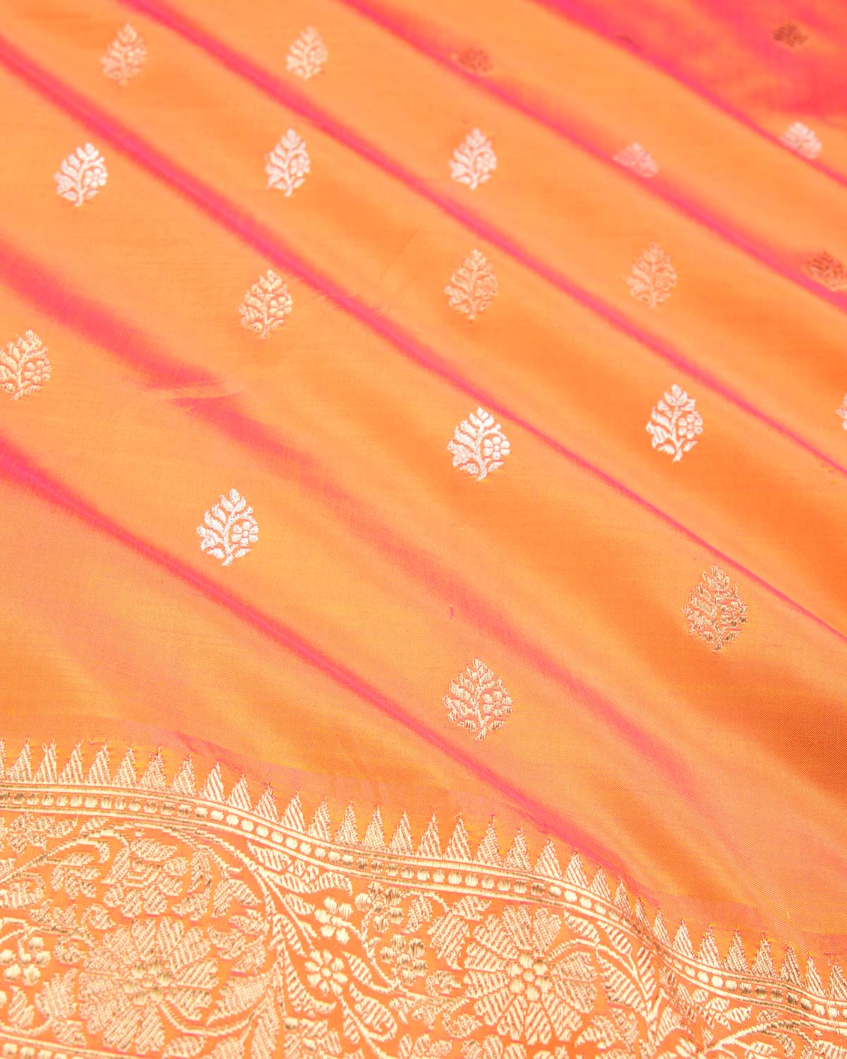 Shot Pink-Orange Banarasi Silver & Gold Zari Buti Kadhuan Brocade Handwoven Katan Silk Saree - By HolyWeaves, Benares