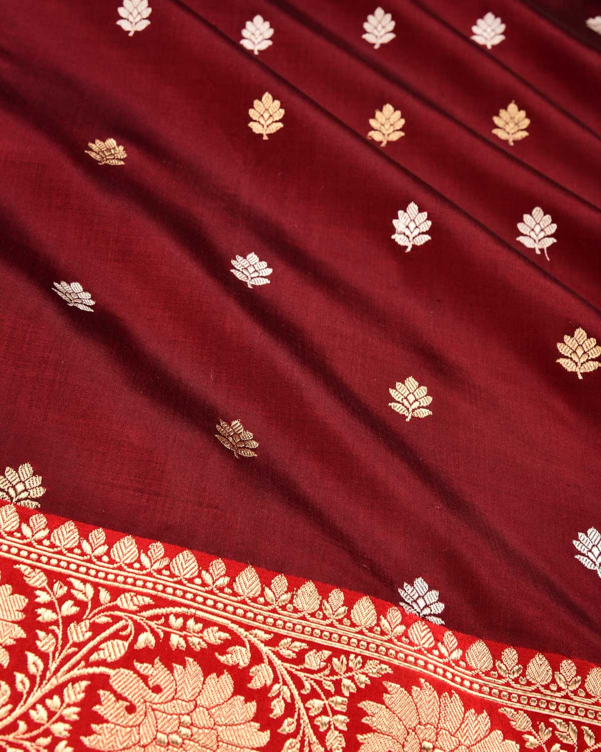 Midnight Maroon Banarasi Gold & Silver Zari Buti Kadhuan Brocade Handwoven Katan Silk Saree with Contrast Border Pallu - By HolyWeaves, Benares