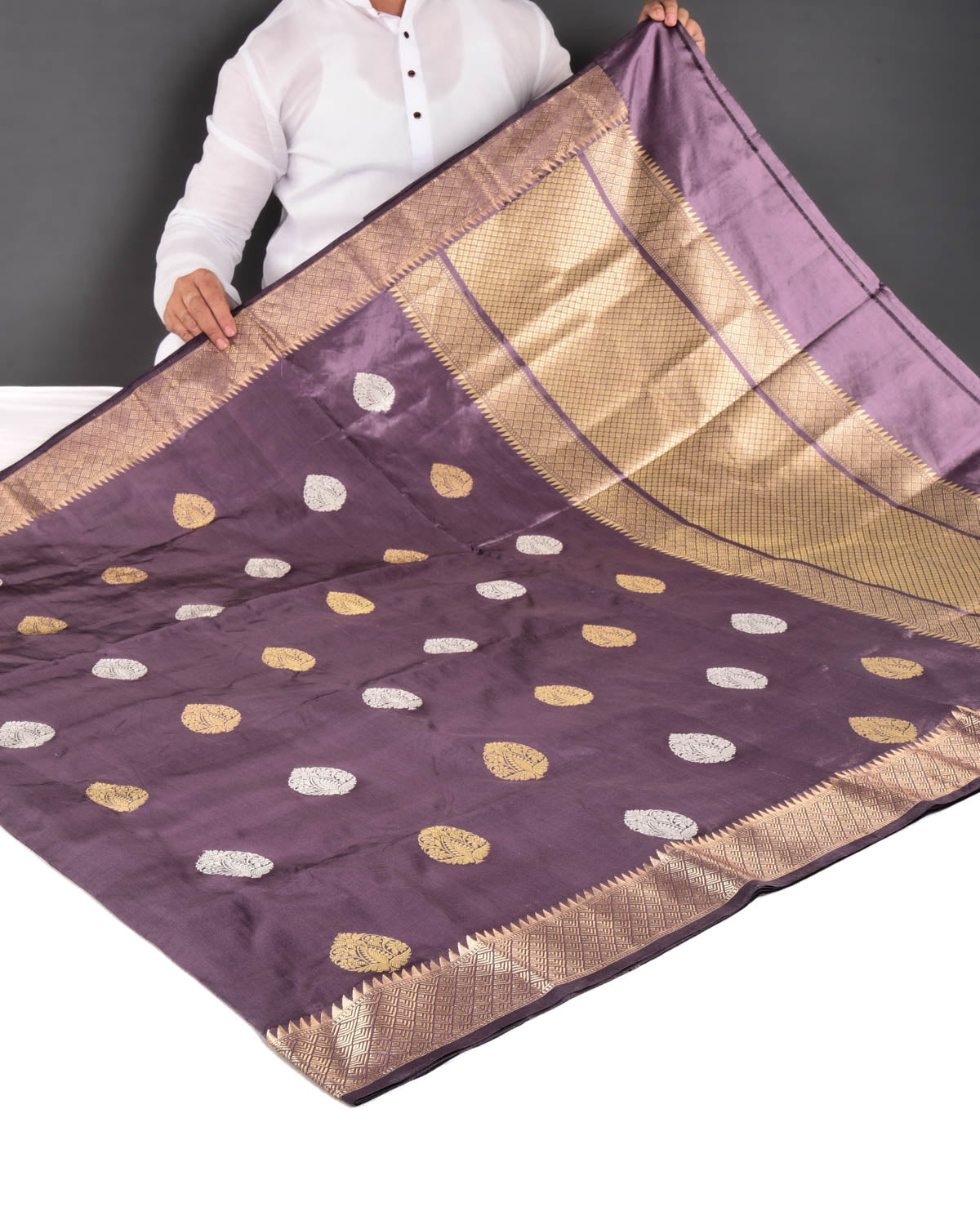 Deep Lilac Banarasi Gold & Silver Zari Buta Kadhuan Brocade Handwoven Katan Silk Saree - By HolyWeaves, Benares