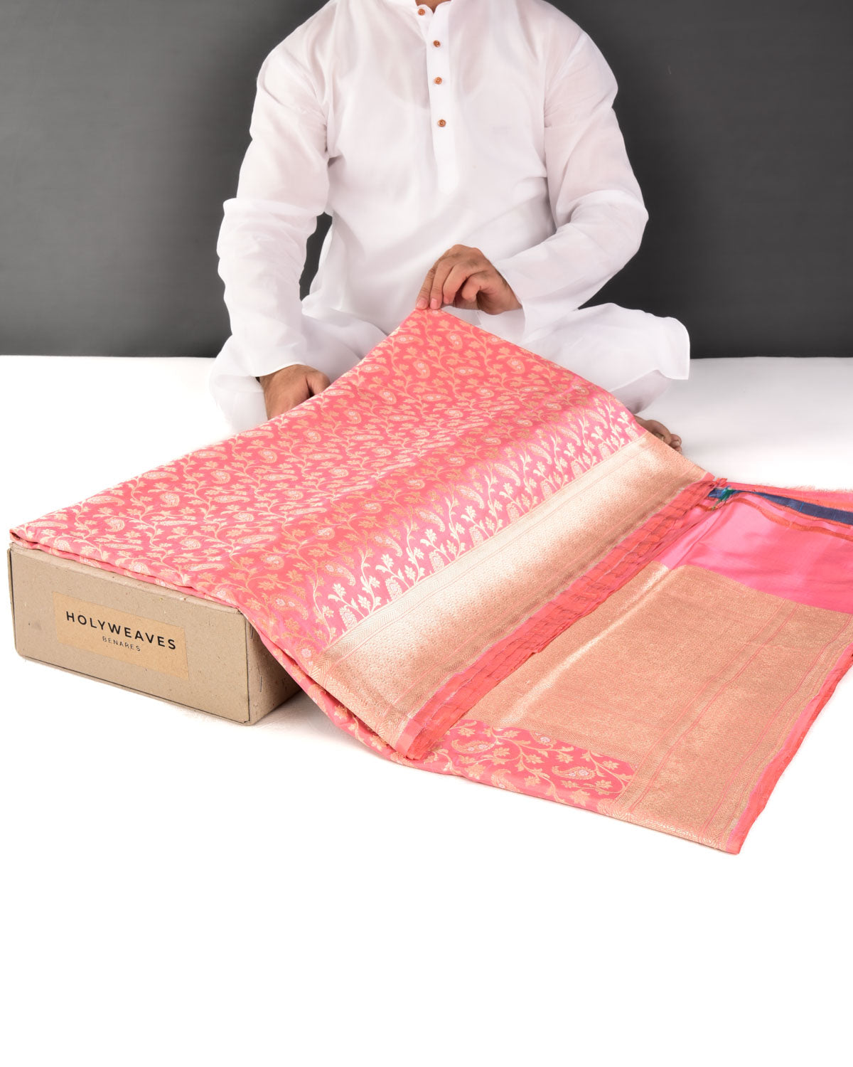 Peach Banarasi Alfi Sona Rupa Paisley Jaal Cutwork Brocade Handwoven Katan Silk Saree - By HolyWeaves, Benares