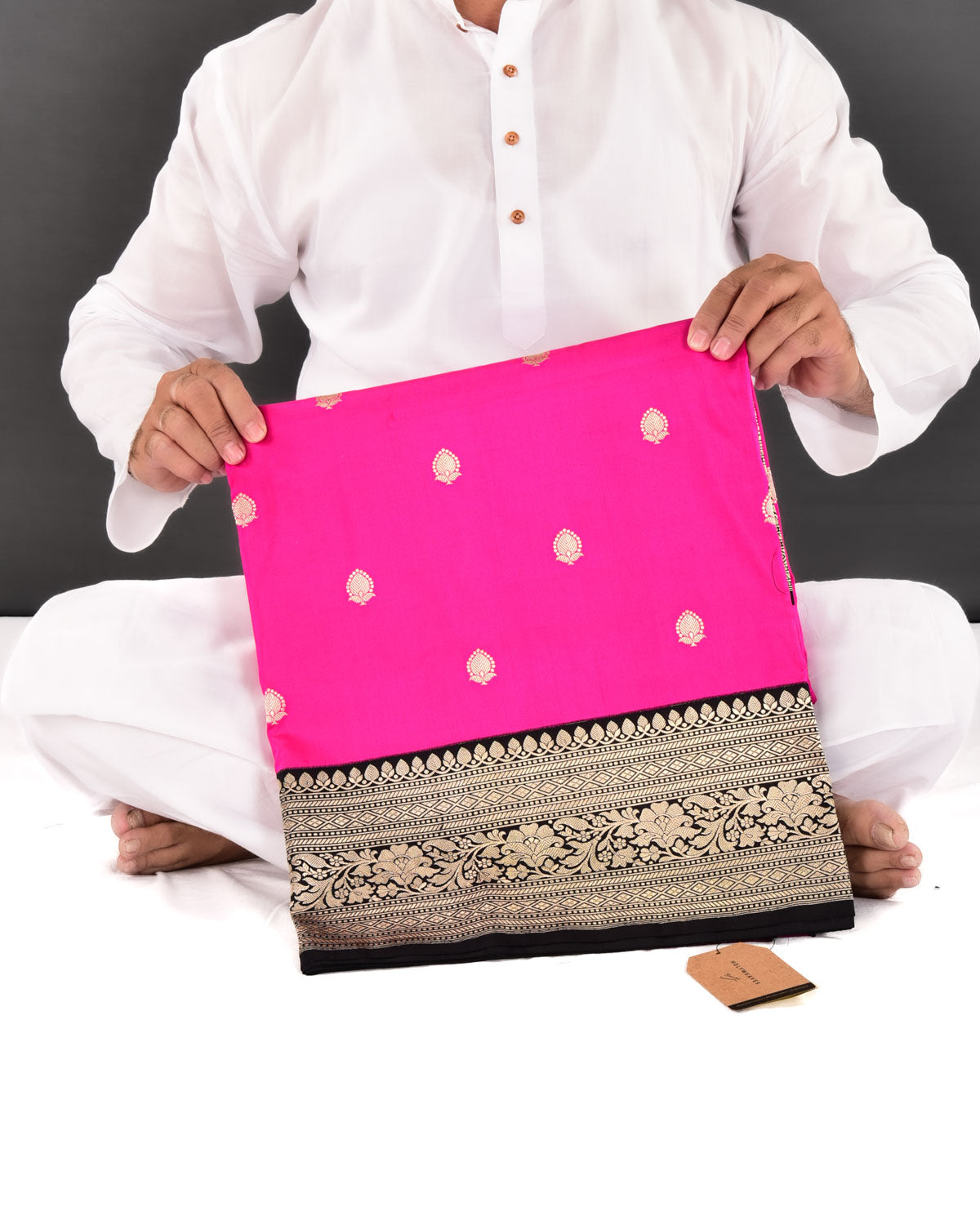 Rani Pink Banarasi Gold Zari Buti Kadhuan Brocade Handwoven Katan Silk Saree with Black Kadiyal Border Pallu - By HolyWeaves, Benares