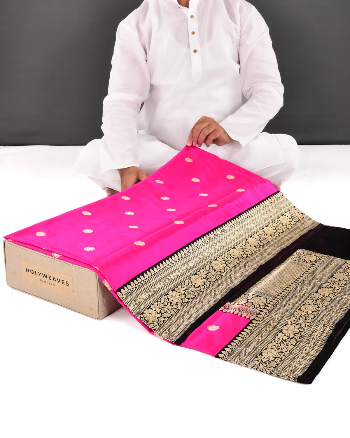 Rani Pink Banarasi Gold Zari Buti Kadhuan Brocade Handwoven Katan Silk Saree with Black Kadiyal Border Pallu - By HolyWeaves, Benares