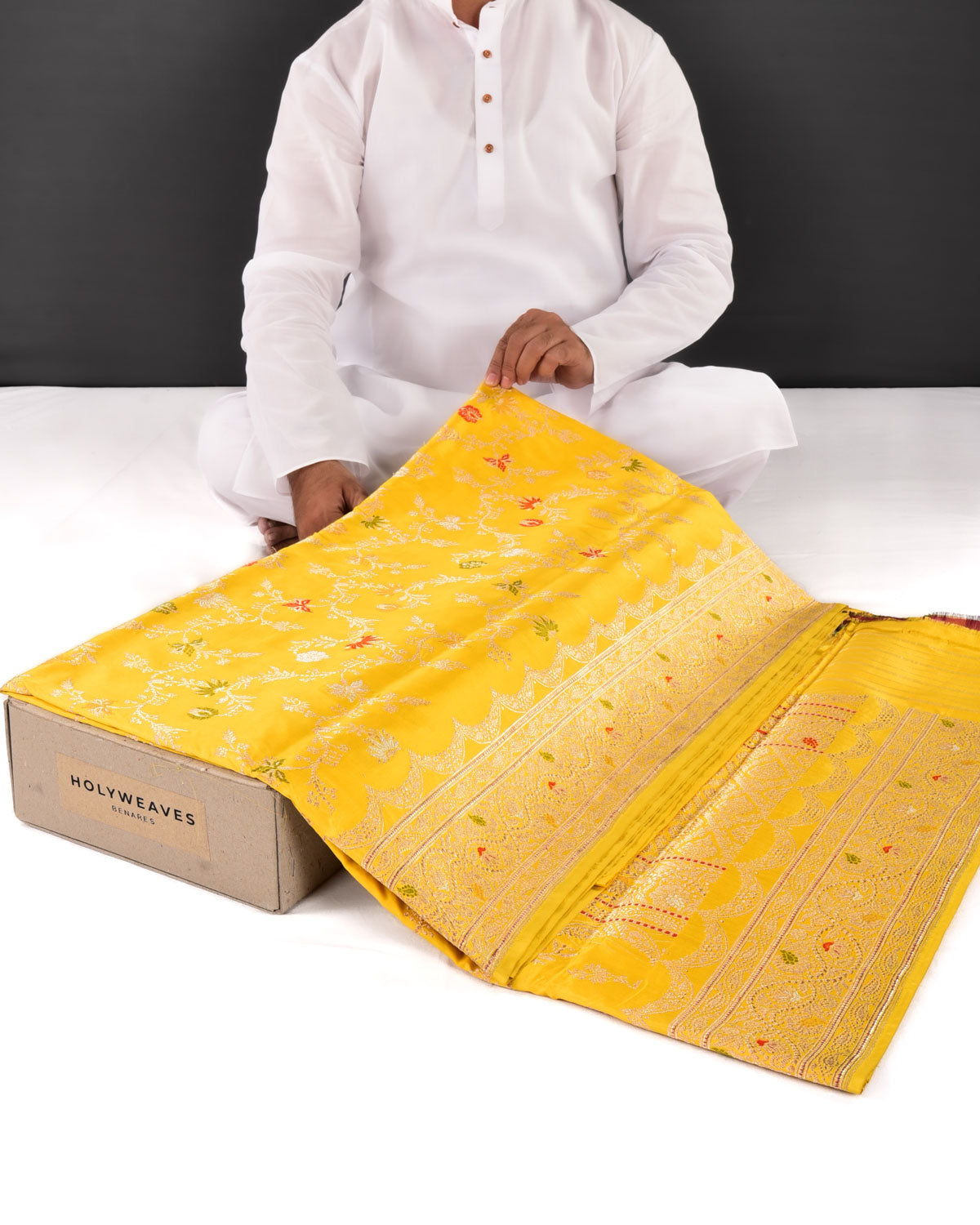 Yellow Banarasi Gold Zari Floral Dotted Jangla Meenedar Kadhuan Brocade Handwoven Katan Silk Saree - By HolyWeaves, Benares